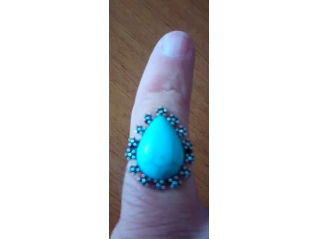 Photo Bagues bleues  turquoises image 2/6