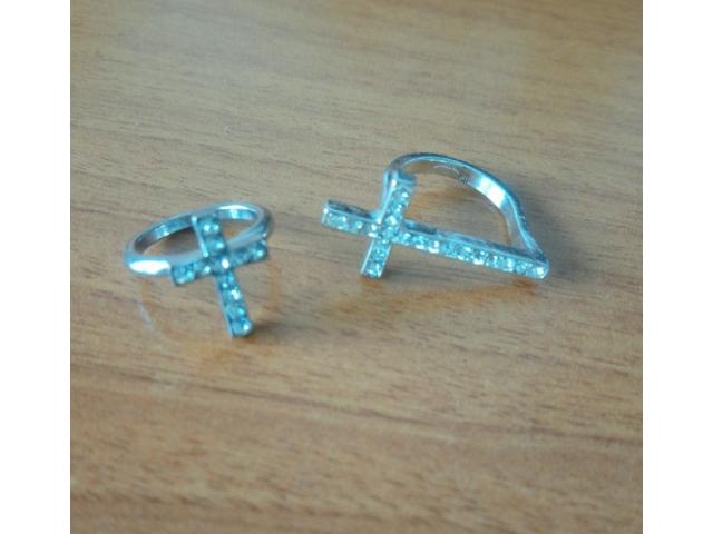 Photo Bagues Croix image 2/6