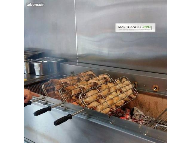 Photo Barbecue churrascaria churrasqueira churrasco charbon bois électrique rôtissoire professionel image 2/3