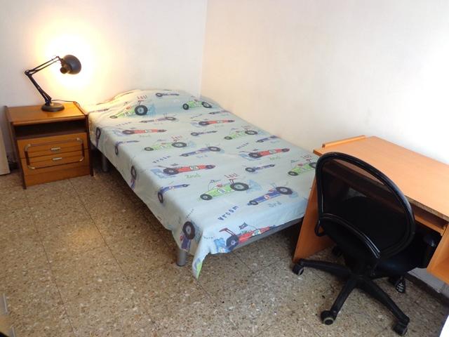 Photo Barcelone (Espagne) central chambre au colocation etudien ou stagiare. image 2/6