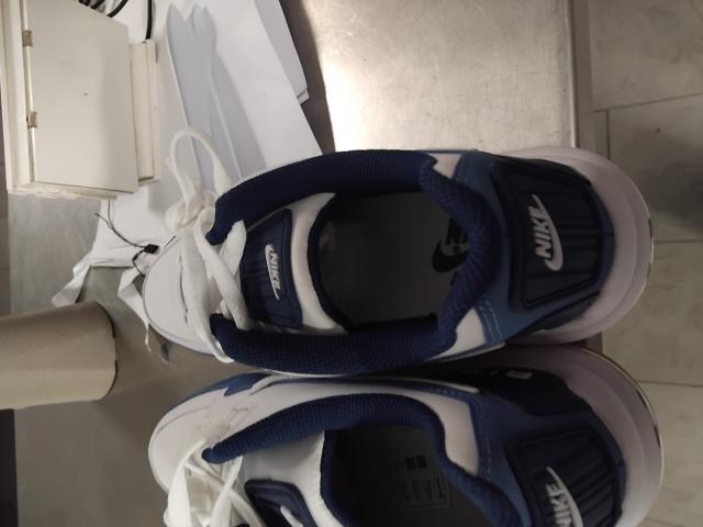 Photo Basket nike aire max image 2/6