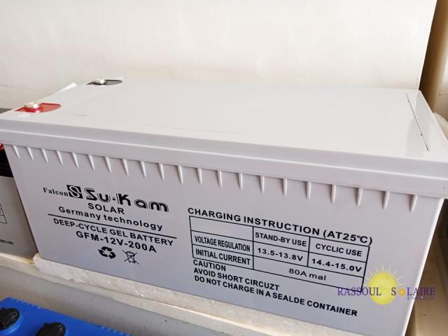 Photo BATTERIES SOLAIRE  SUKAM / EURONET A VENDRE A TRES BON PRIX image 2/3