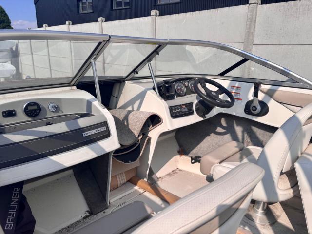 Photo BAYLINER 185 BOWRIDER image 2/5
