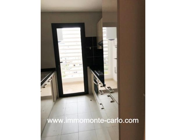 Photo Bel appartement avec terrasse à louer  aux orangeraies de Souissi image 2/5