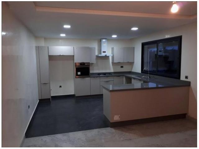 Photo Bel appartement de 180 m² quartier palmier image 2/6