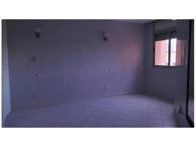 Photo Bel appartement vide à l hivernage image 2/6