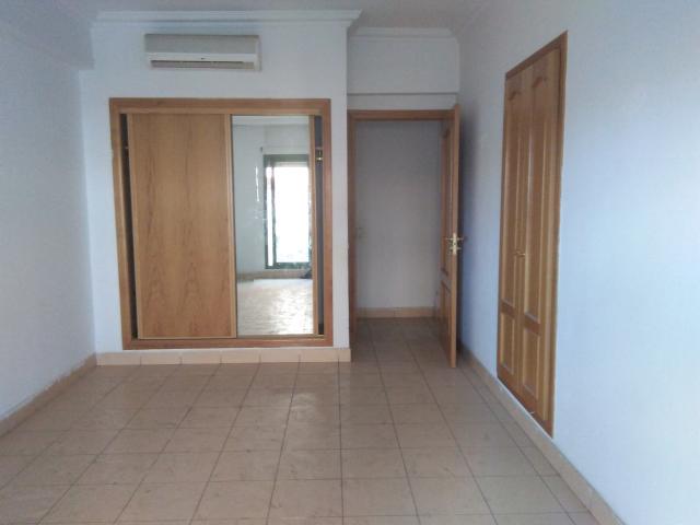 Photo Bel appartement vide à Marrakech guéliz image 2/6