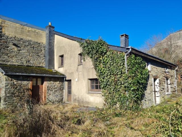 Photo Bertrix : charmante maison en pierres, à rénover, avec jardin. image 2/6