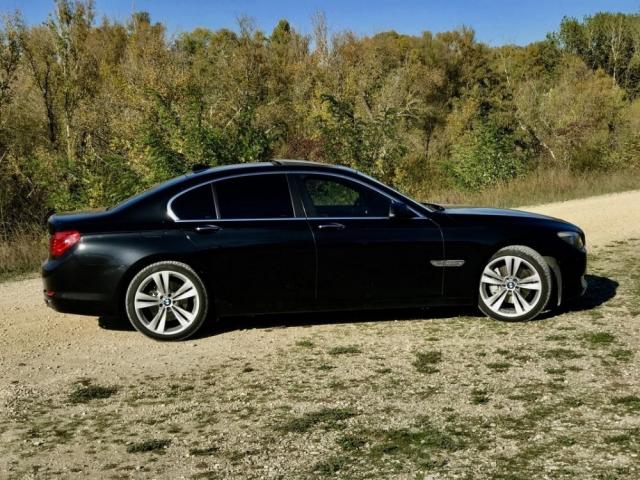 Photo BMW Série7 Xdrive BVA8 313 CV image 2/6