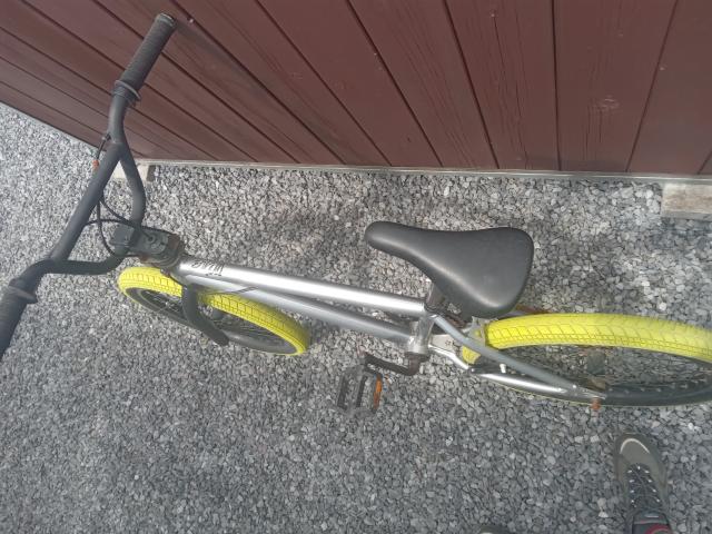 Photo BMX à vendre pour une valeur de 45 € image 2/4