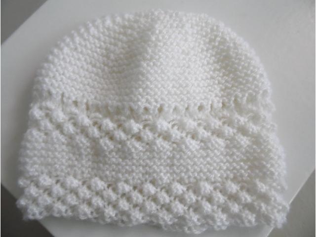 Photo Bonnet et chaussons BLANCS tricot laine bébé fait main image 2/6