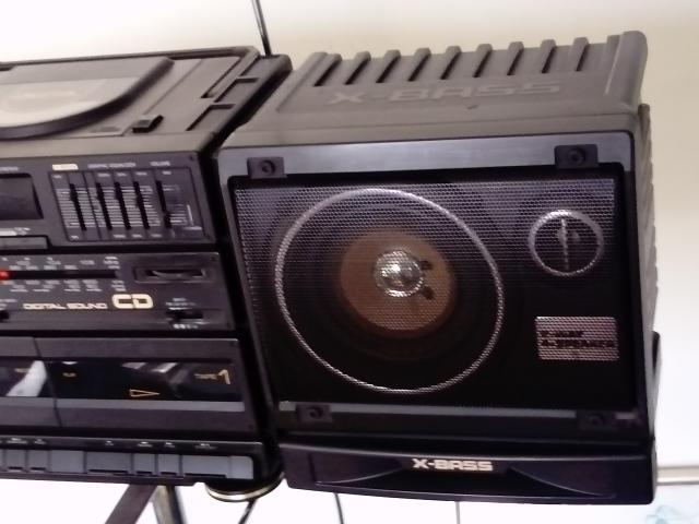 Photo Boombox Ghettobalster Sharp GX -CD60H image 2/6