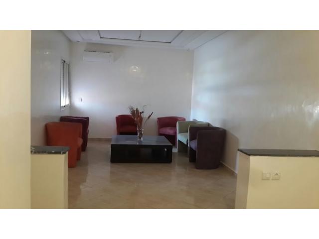 Photo Bureau en location image 2/2