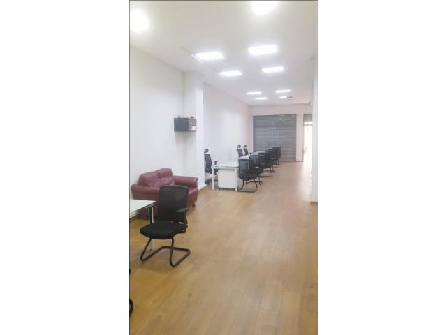 Photo bureau en vente anfa image 2/6