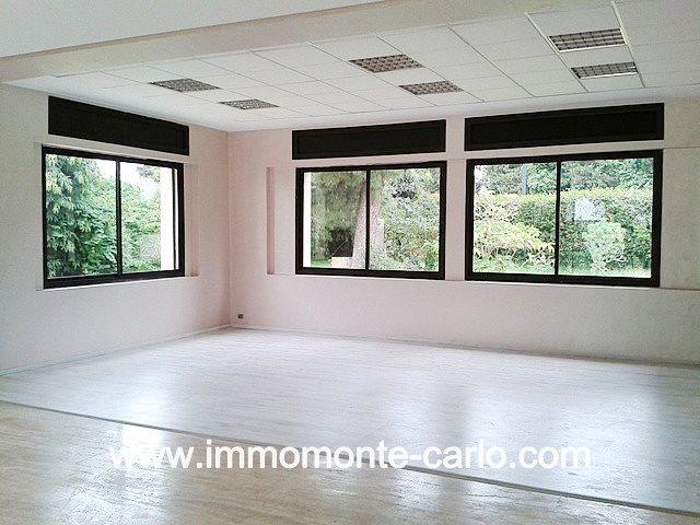 Photo Bureaux à louer à Souissi Rabat image 2/6