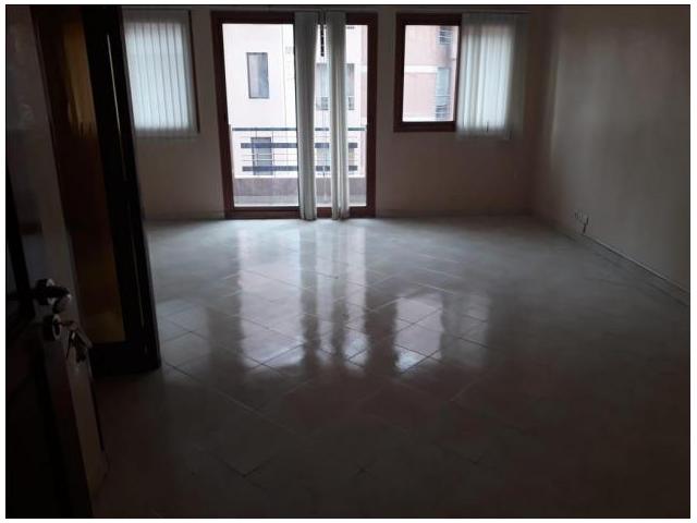 Photo BUREAUX VC DES SUPERFICIES VARIES image 2/6