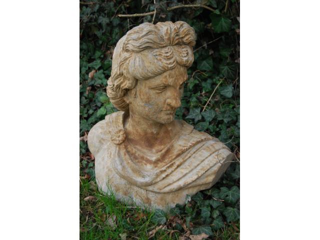 Photo BUSTE D'APOLLON EN PIERRE BLEUE image 2/6