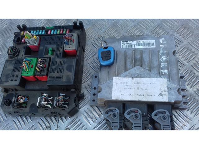 Photo calculateur Peugeot 206 kit démarrage bsi 110€  calculateur Peugeot 307 kit démarrage bsi 110€  voir image 2/4