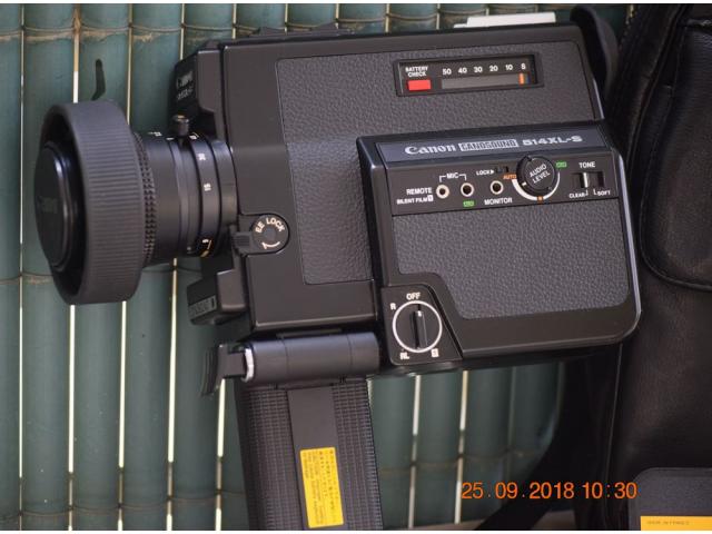 Photo Caméra 8mm avec sa sacoche. Canon 514 XL-S (années 80) image 2/4