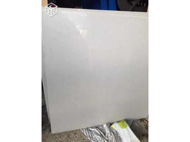 Photo Carrelage Poli 60x60 cm image 2/4