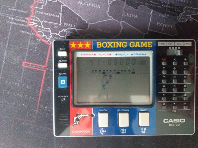 Photo Casio Game and Watch /Boxing Game - LCD image 2/3