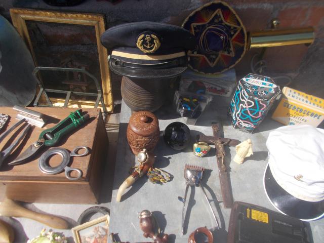 Photo casquettes pipes etc faire un prix image 2/3
