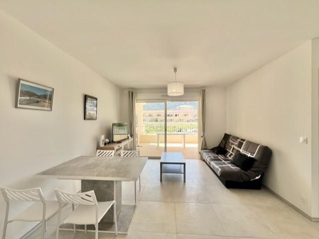 Photo Ce magnifique 2 pièces pour 4 personnes vous offre tout le confort dont vous aurez besoin ! image 2/5