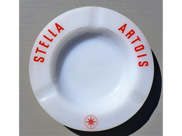 Photo Cendrier publicitaire Stella Artois image 2/3