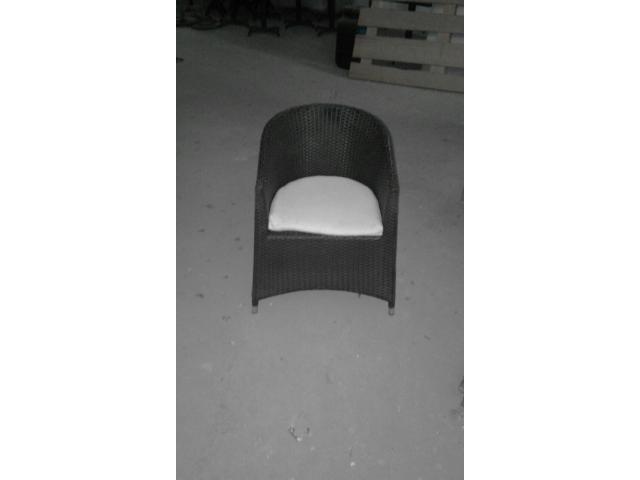 Photo chaises de jardin ou terrasse image 2/5