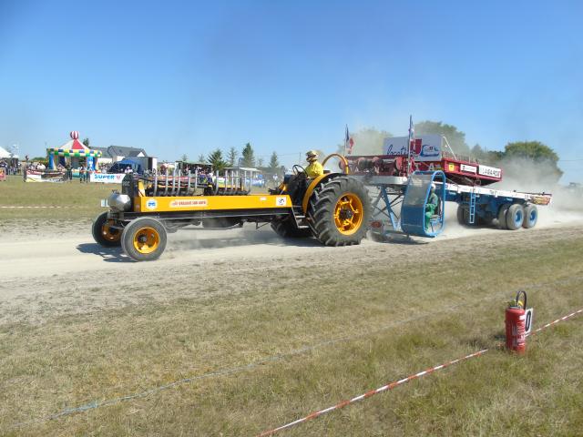 Photo Championnat du Loiret de Tractor pulling image 2/4