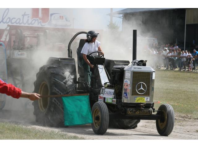 Photo Championnat du Loiret de Tractor Pulling image 2/6