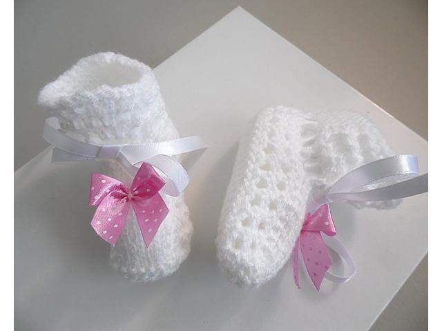 Photo Chaussons bébé nœud rose tricot laine fait main image 2/6