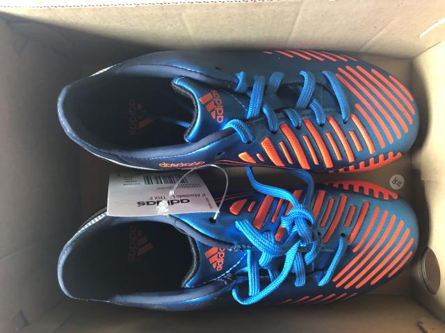 Photo Chaussures de football Adidas P Absolado LZ TRX F, taille 31 image 2/5
