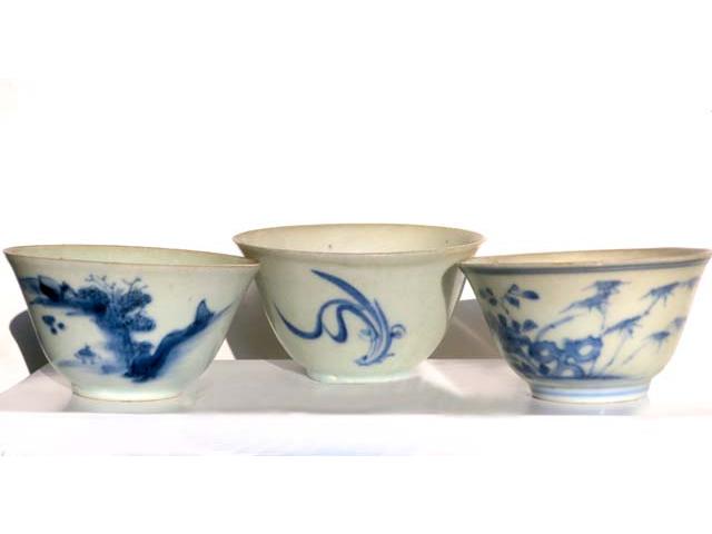 Photo CHINE BOLS A VIN OU A THÉ  PORCELAINE DYNASTIE MING image 2/3