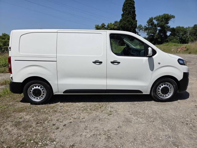 Photo Citroën Jumpy L1h1 2017 1.6hdi 95cv 70kw Euro6 Airco Cruise image 2/6