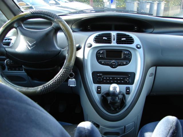 Photo Citroën Xsara 2.0 HDi - 90 image 2/3