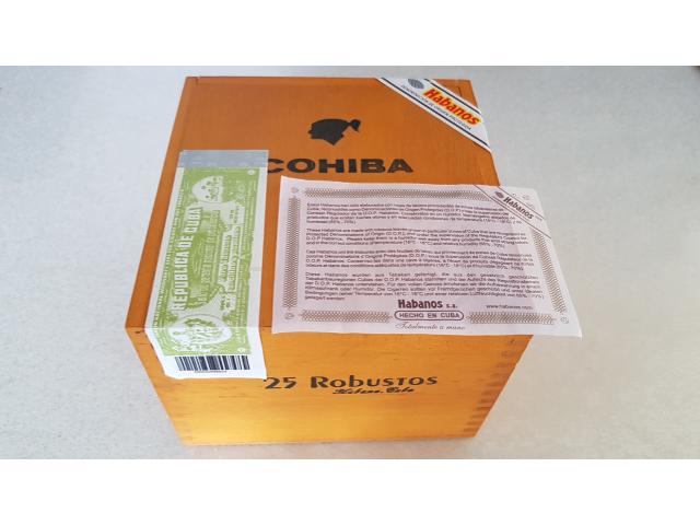 Photo Coffret de 25 cigares cubains Cohiba Robustos image 2/3