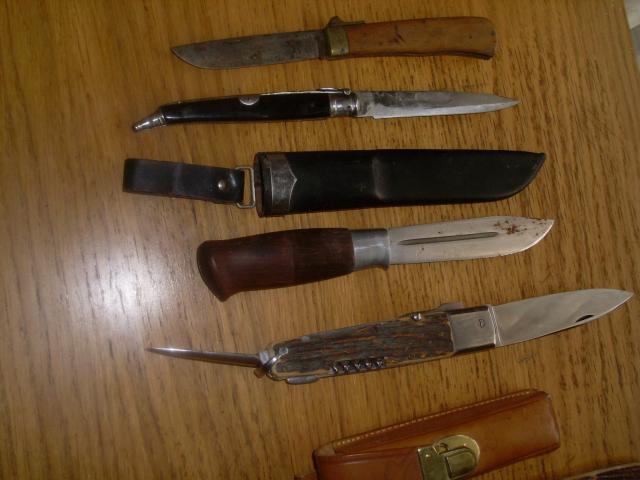 Photo Collection de quatorze couteaux et canifs delxe image 2/4