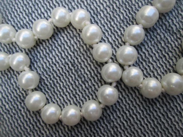 Photo collier perles majoriques image 2/3