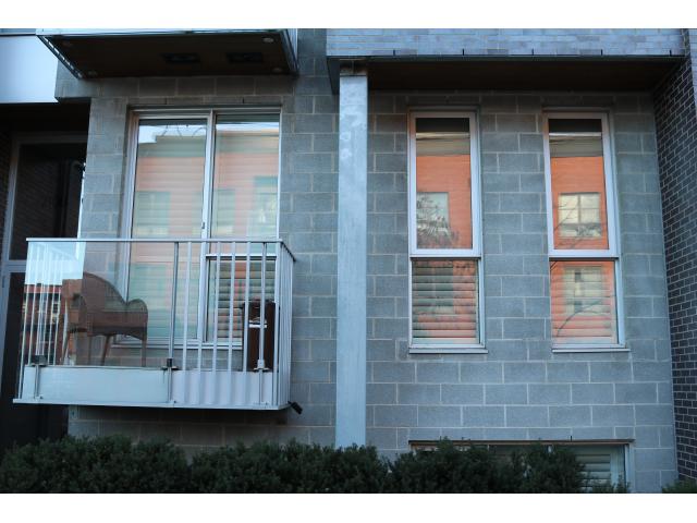 Photo Condo  a Montreal image 2/3