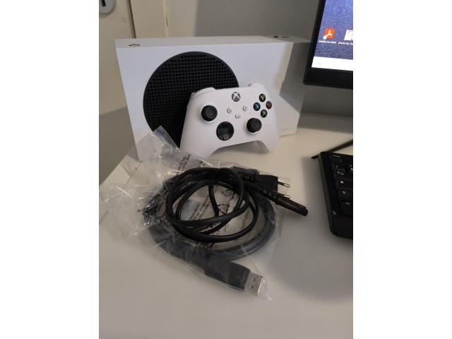 Photo Console Xbox Series S – 512 GB SSD – Occasion en excellent état image 2/5