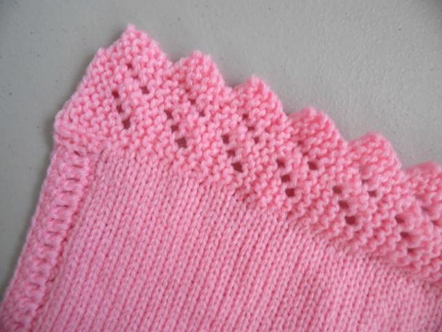 Photo couverture rose tricot laine bébé fait main image 2/6