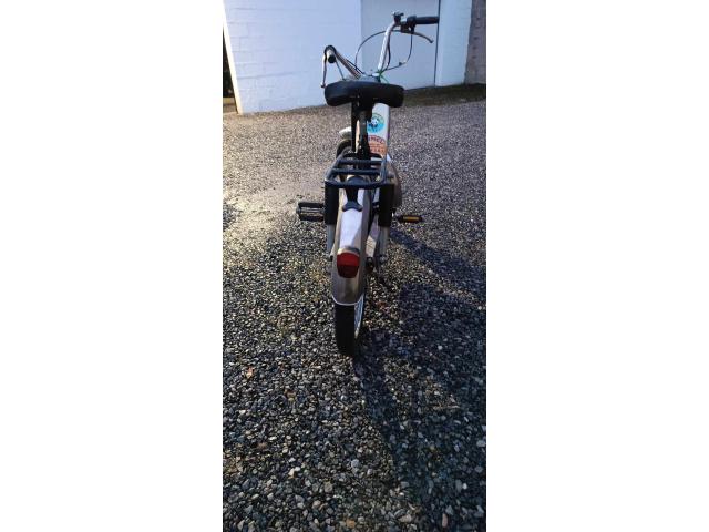 Photo Cyclomoteur, mobylette, 50 cc image 2/4