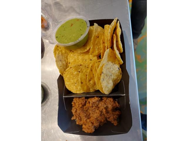 Photo Découvrez notre food truck savoureux et polyvalent ! image 2/6