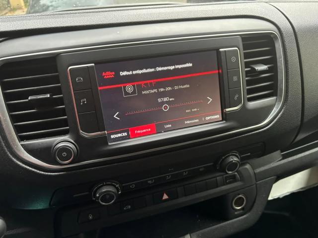 Photo diagnostic automobile image 2/2