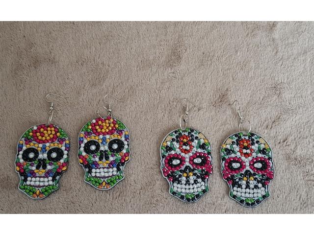 Photo Diamond Painting boucles d'oreilles "Tête de mort" image 2/3