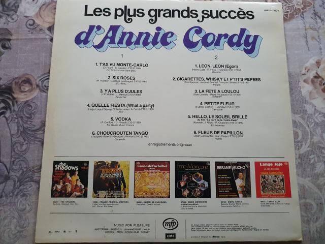 Photo Disque vinyl 33 tours Annie Cordy Les Plus Grands Succès image 2/2