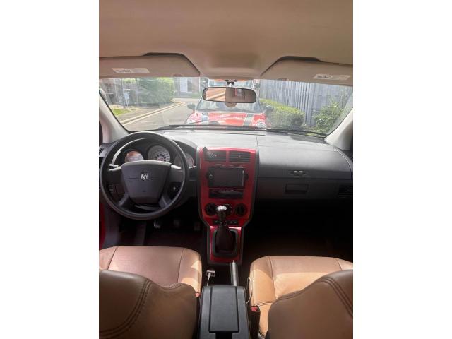 Photo dodge caliber image 2/4
