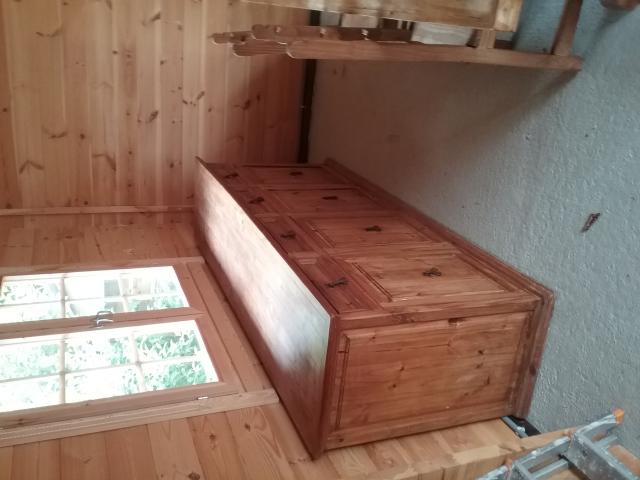 Photo Dressoire avec table + 6 chaises image 2/6
