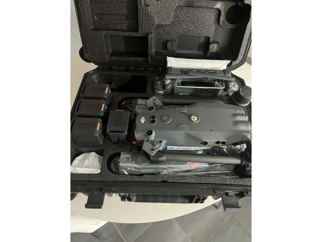 Photo Drone DJI Matrice 30T avec capteurs infrarouges thermiques. Neuf image 2/3